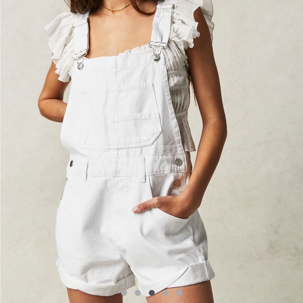 White ziggy shortalls